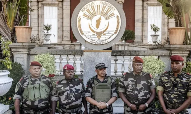 Madagascar : Concilier aspirations populaires et politiques dans le projet de refondation du pays – Réapprendre à faire Nation