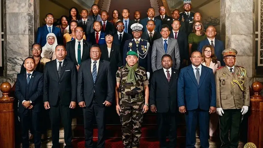 Nouveau gouvernement à Madagascar : la refondation dans un monde en recomposition